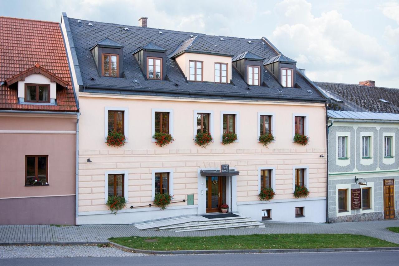 Apartmany A.Sa Kasperske Hory Exteriör bild